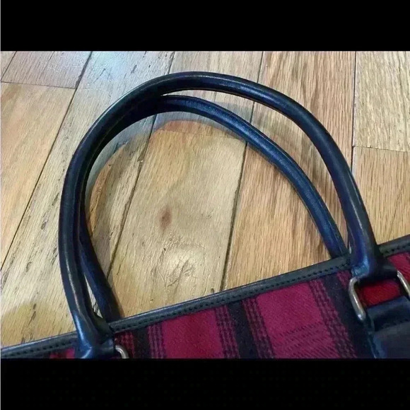 LL Bean Medium Tote/Purse 100% Wool Leather Bottom Red/Black Plaid - Picture 5 of 16